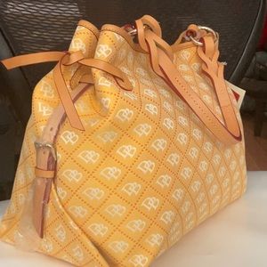 Gorgeous DOONEY & BOURKE Maurizia Bag HQ862 I8 - 74325578